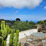 Appartement Margot - Authentic Seaview Countryside & *